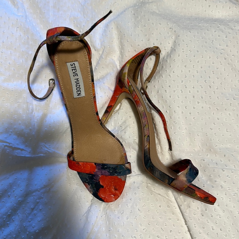Steve Madden heels